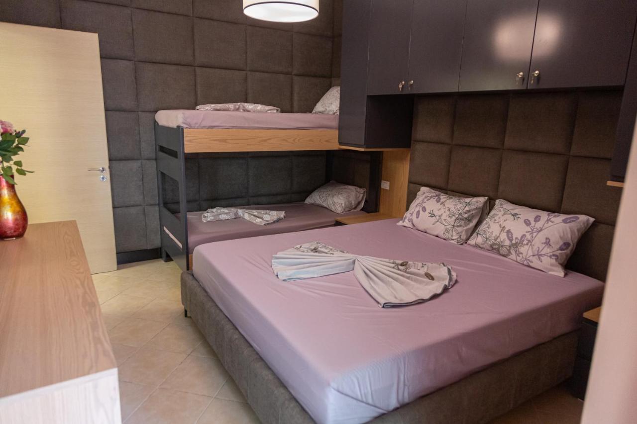 Gloria'S Apartment Lungomare วญอเรอ ภายนอก รูปภาพ